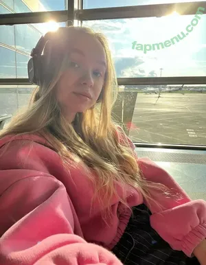 juglypuff / xxgigglypuff nude photo #0017