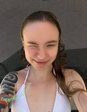 juglypuff / xxgigglypuff nude photo #0019