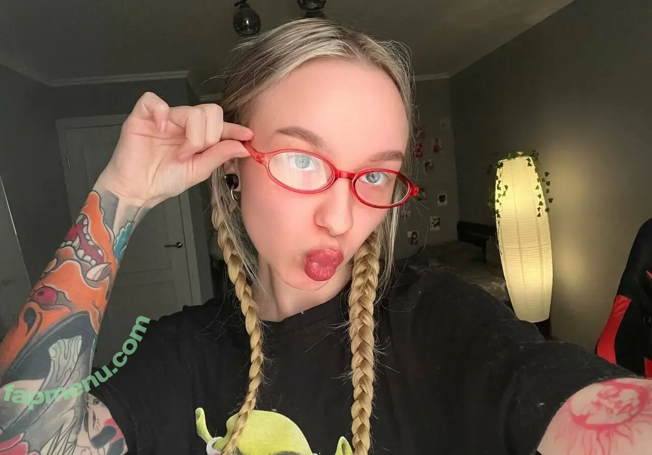 juglypuff nude photo #0030 (xxgigglypuff)