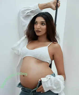  nude photo #0003