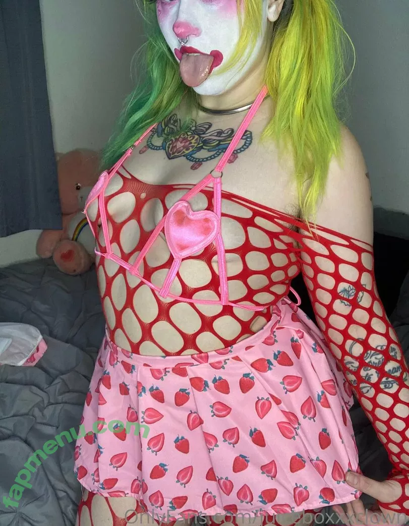 juiceboxxxclown nude photo #0054 (juiceboxxxclown)