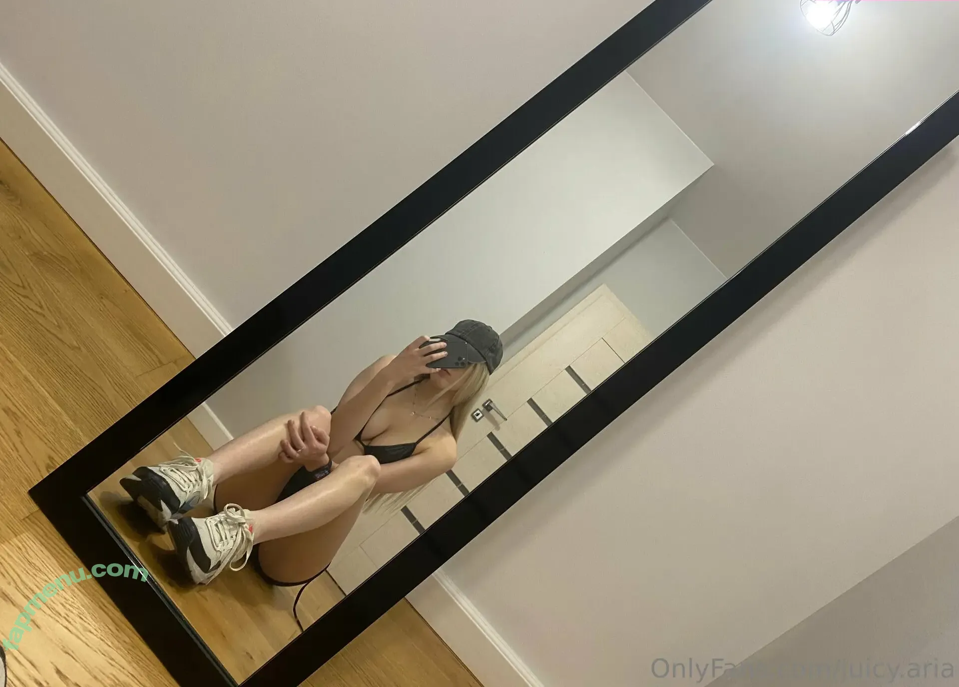 Juicy.Aria nude photo #0041 (aria_wiiinter)