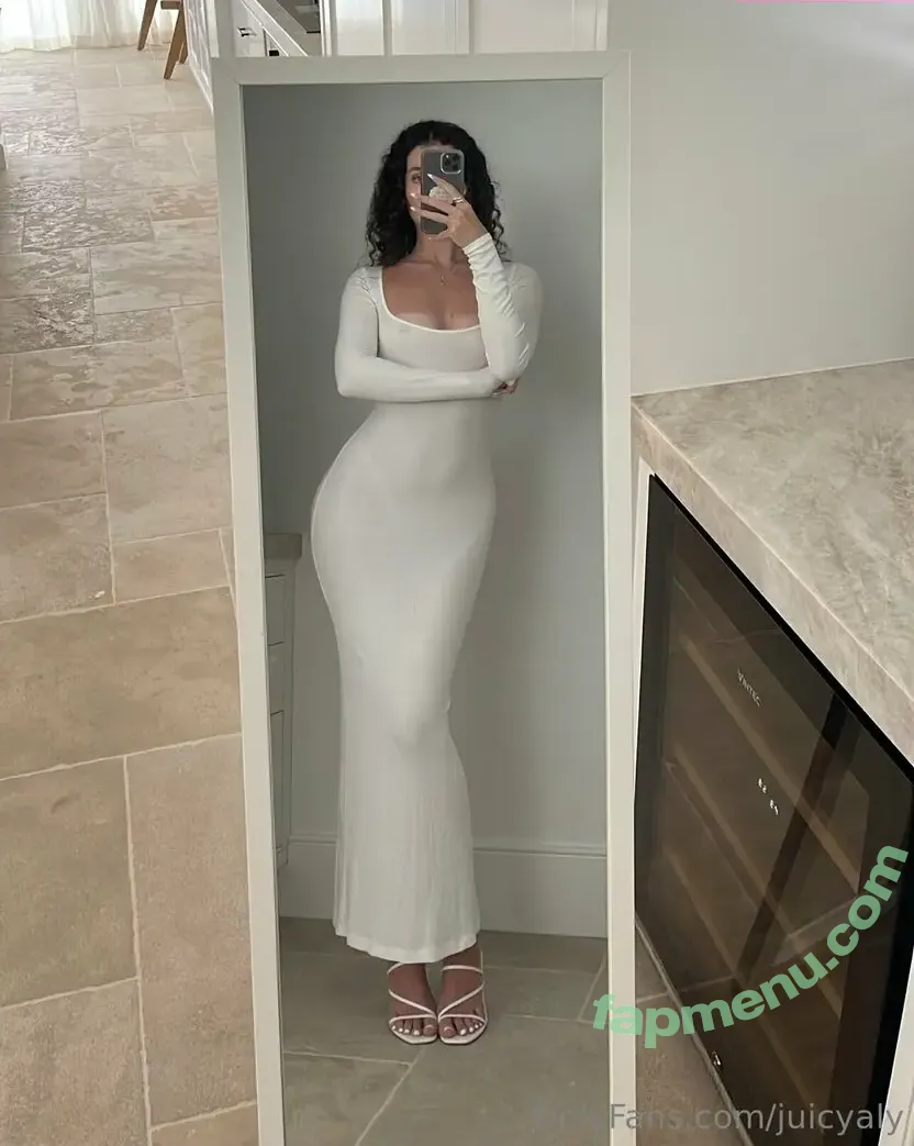 juicyalycia nude photo #0113 (alyciaxm)