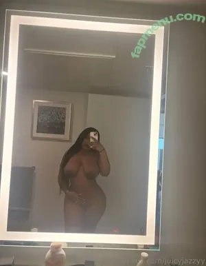 juicyjazzyy / juiicyjazzyy nude photo #0013