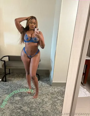 juicyjazzyy / juiicyjazzyy nude photo #0014