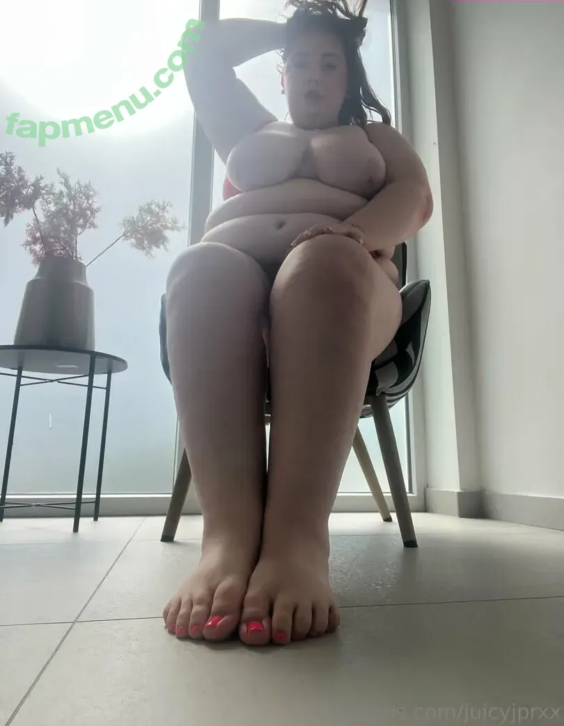 JuicyjprXx nude photo #0039 (JuicyjprXx)