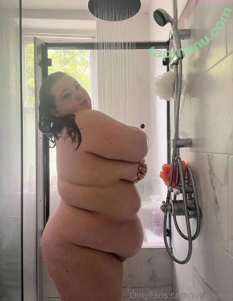 JuicyjprXx nude photo #0061 (JuicyjprXx)