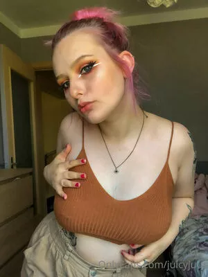 juicyjuus / juicyjuiceusa nude photo #0006