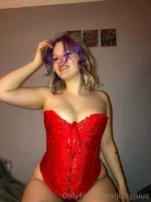 juicyjuus / juicyjuiceusa nude photo #0022