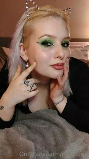 juicyjuus / juicyjuiceusa nude photo #0071