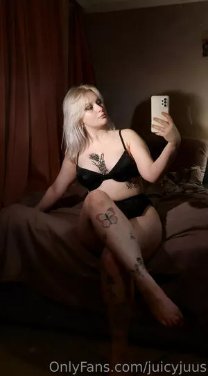 juicyjuus / juicyjuiceusa nude photo #0084