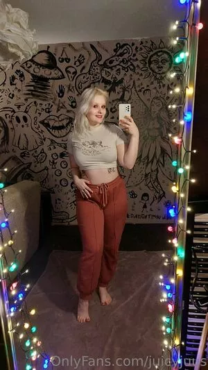 juicyjuus / juicyjuiceusa nude photo #0085