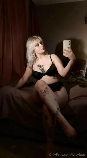 juicyjuus / juicyjuiceusa nude photo #0120