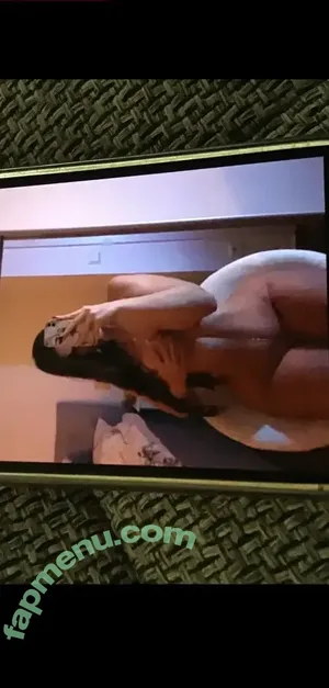 nude photo #0004