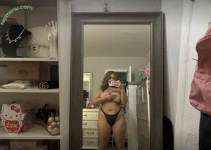 juicyxjordane / jordanesonlyspam nude photo #0008