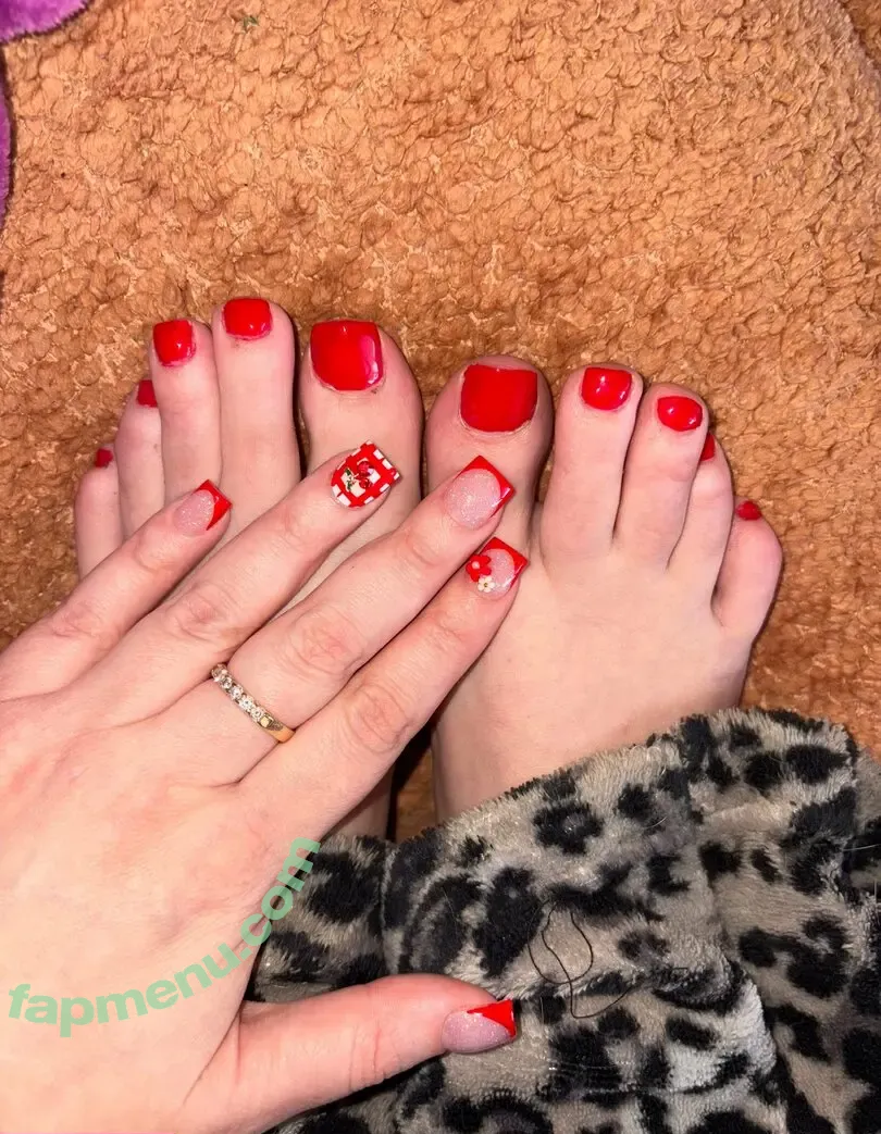 juicyybitchh nude photo #0006 (juicyybitchh)