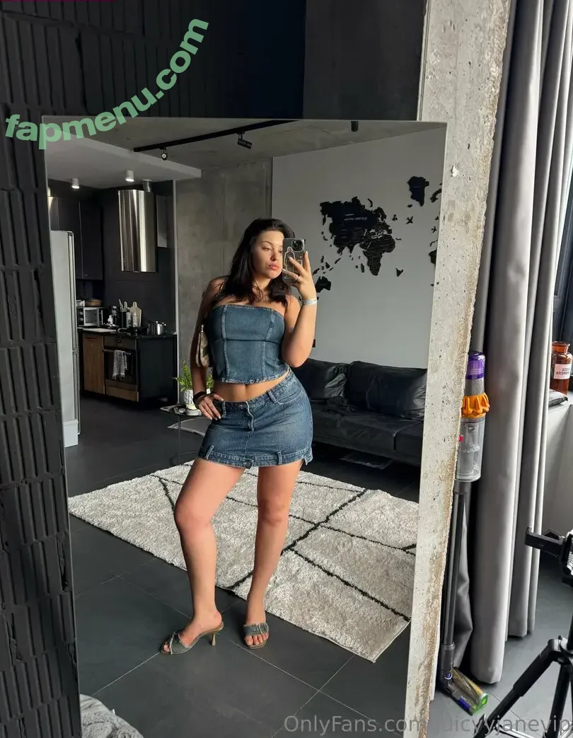 juicyyjanevip nude photo #0032 (juicyjanaeeee)