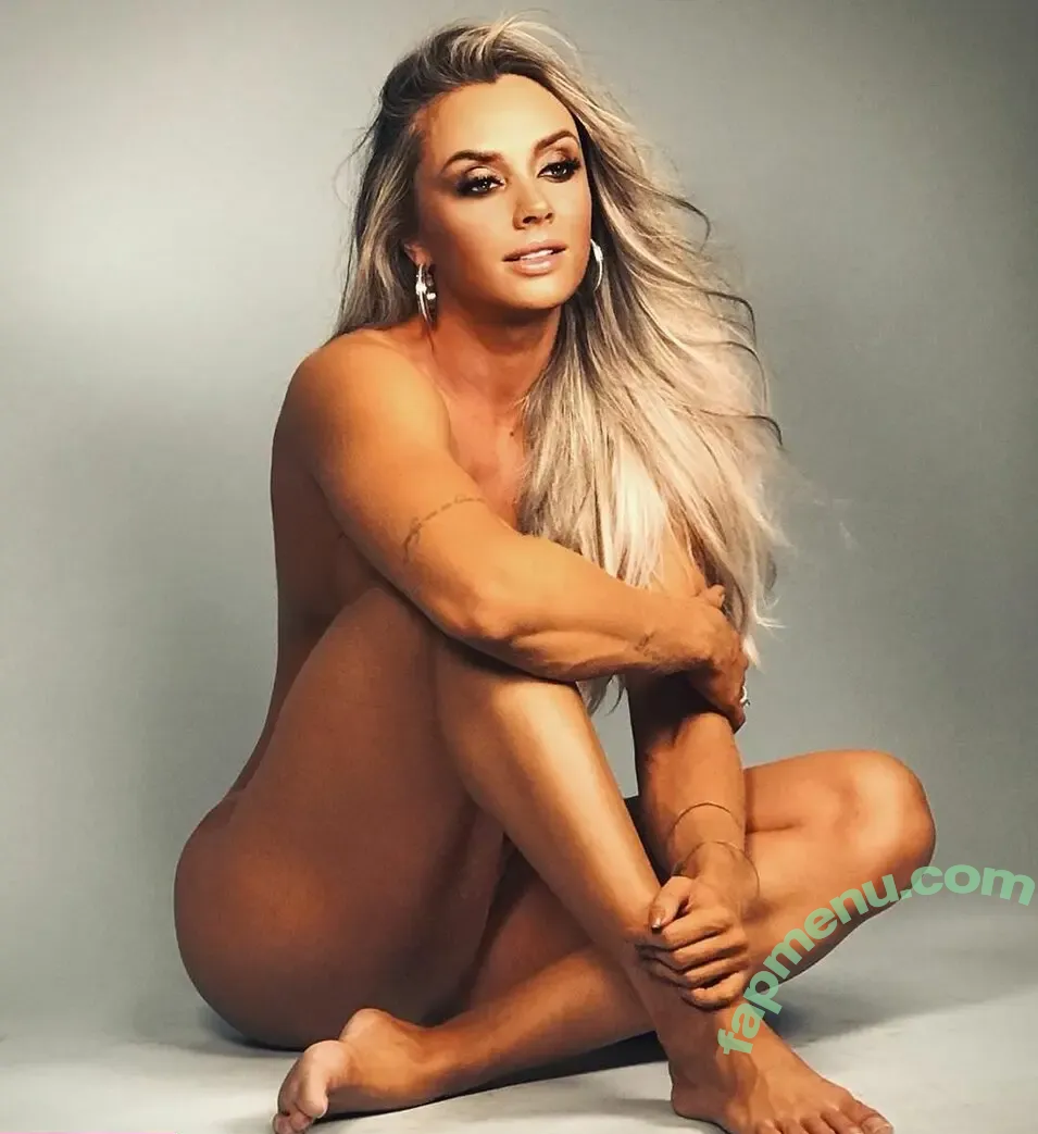 Juju Salimeni nude photo #0006 (Juju Salimeni)