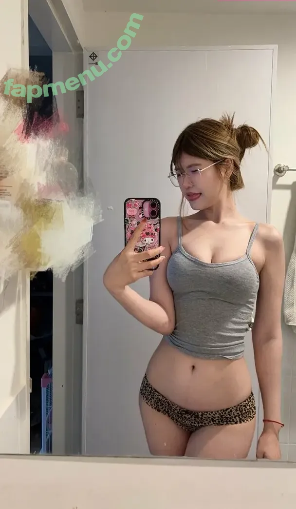 Jujulblu nude photo #0007 (juu_caron)