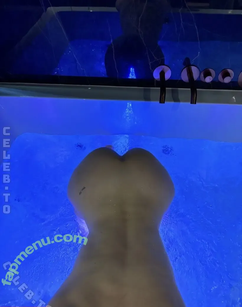 julabe nude photo #0073 (Julabe__)