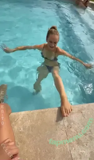 Julemariep / portfolio nude photo #0075