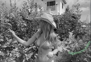 Julemariep / portfolio nude photo #0089