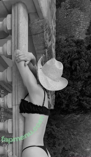 Julemariep / portfolio nude photo #0091