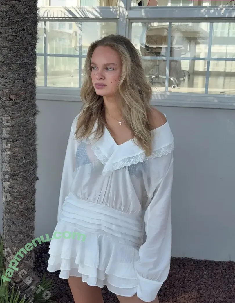 Julemariep nude photo #0101 (portfolio)