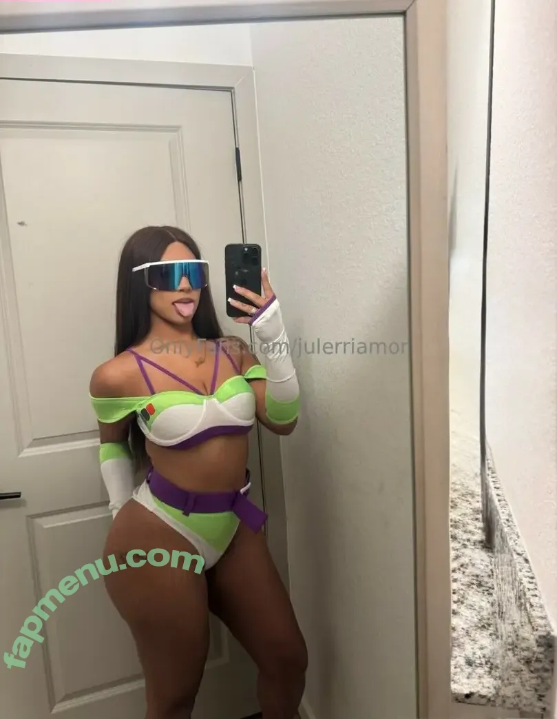 Julerri Amor nude photo #0112 (julerriamor / julerriamorrrr)