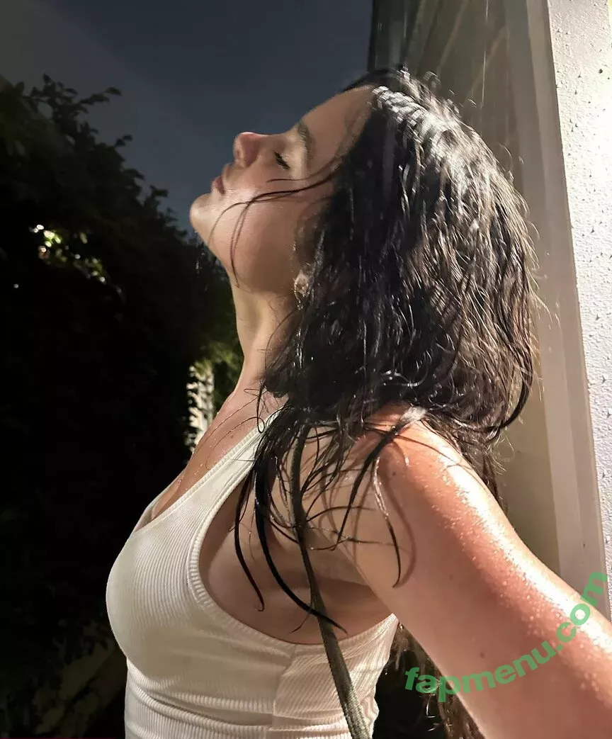 Jules LeBlanc OnlyFans Leak: Nude photo #