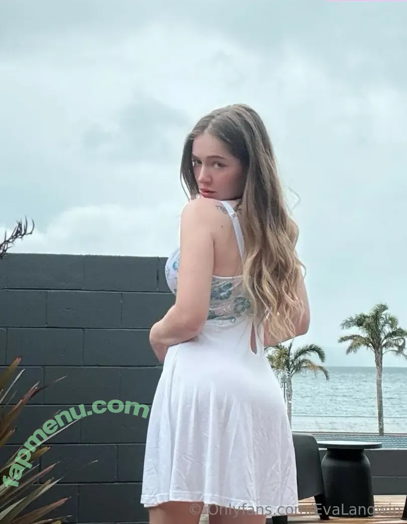 Julesbjorn nude photo #0011 (Eva Langwin / eva2am / evalangwin)