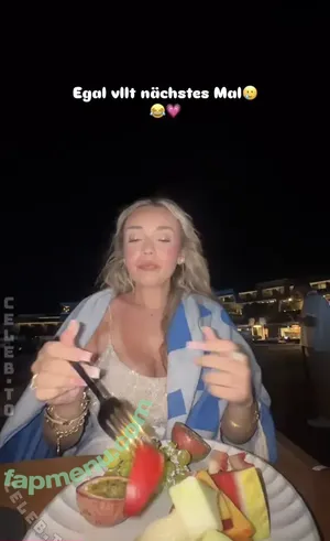 Julesboringlife / julesboringlife2488 nude photo #0736