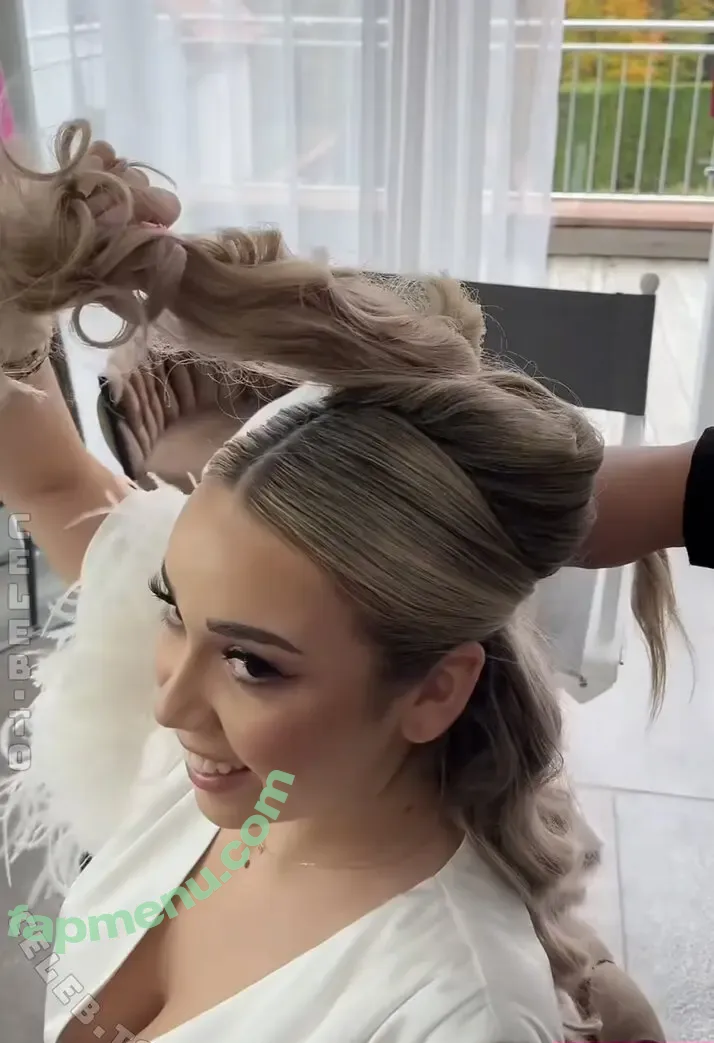 Julesboringlife nude photo #0719 (julesboringlife2488)