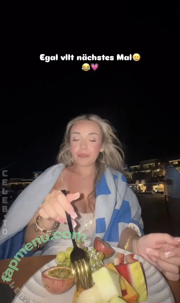 Julesboringlife nude photo #0738 (julesboringlife2488)