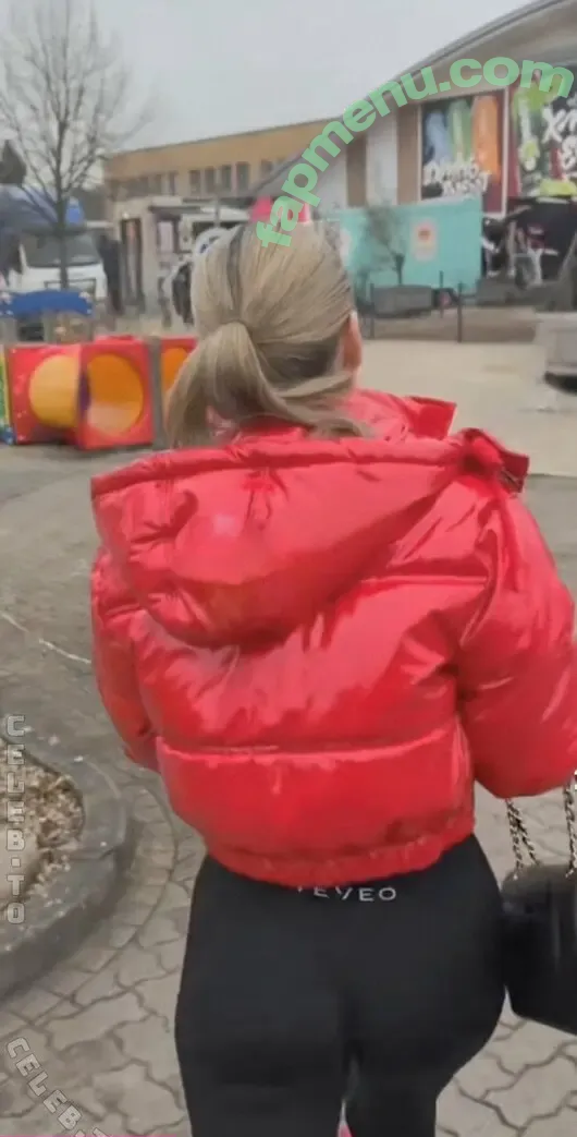 Julesboringlife nude photo #0753 (julesboringlife2488)