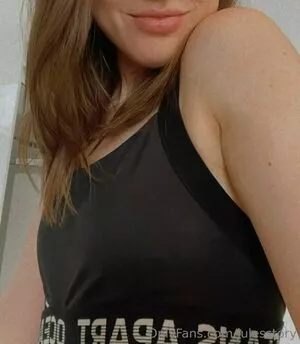 julesstory / bella_brixton / julesstoryxo nude photo #0062