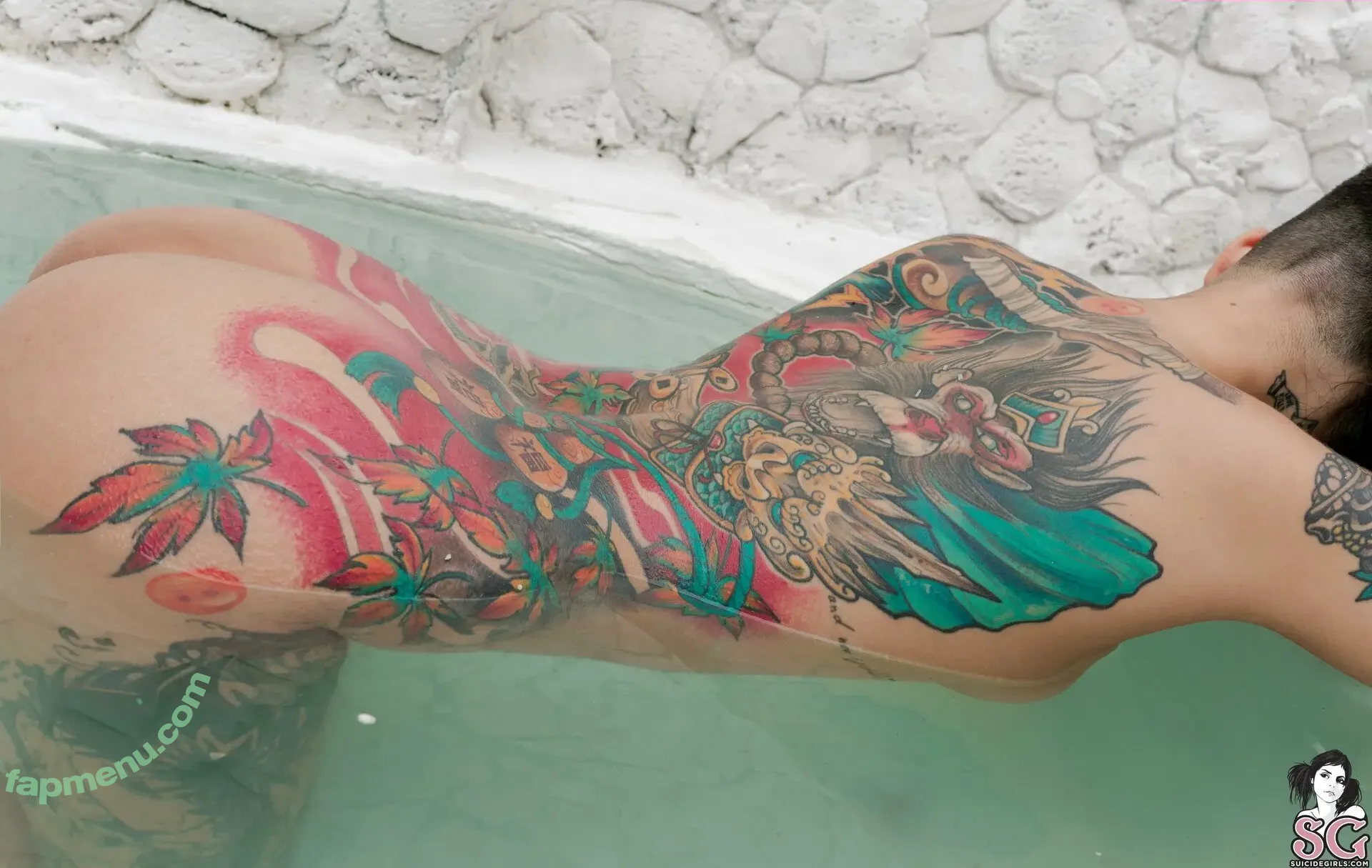 julh4 nude photo #0186 (julh4.sg)