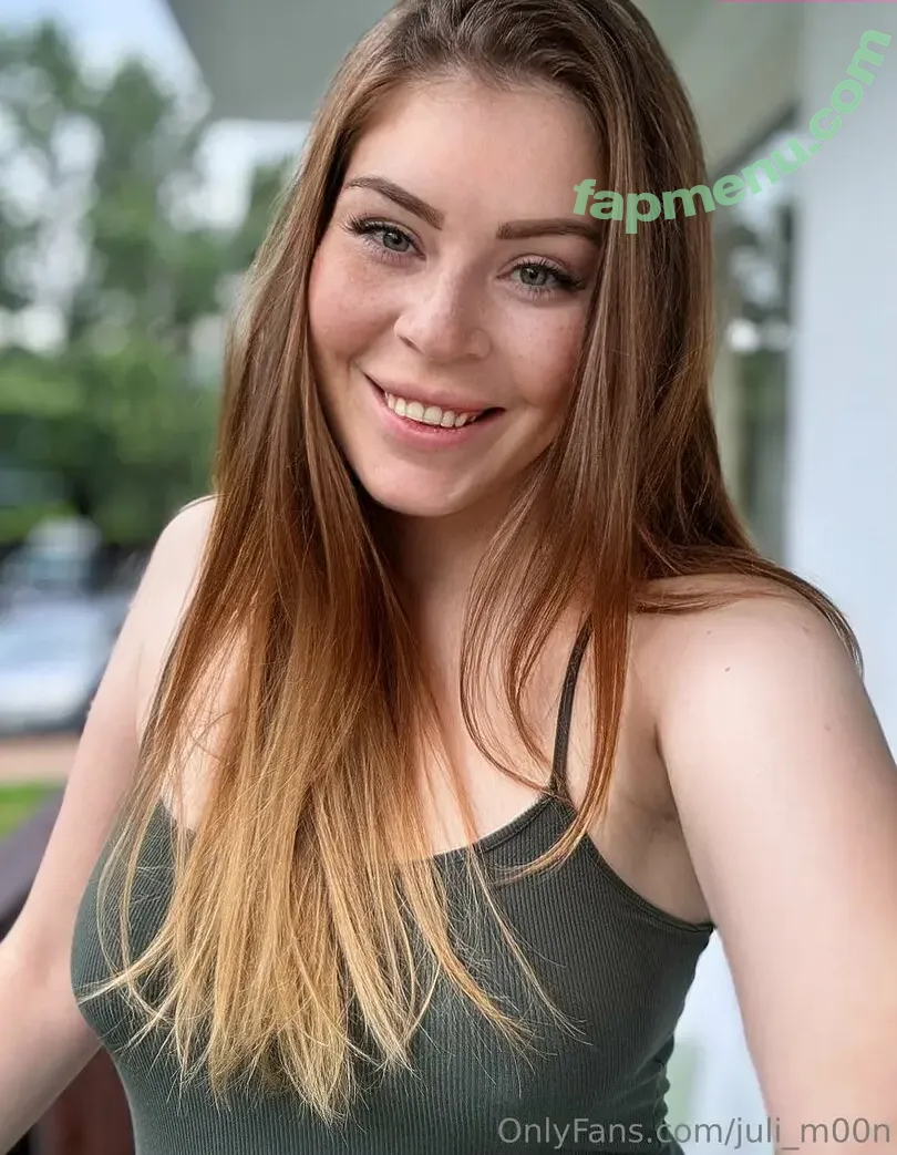 juli_m00n nude photo #0028 (juli_moon_official)