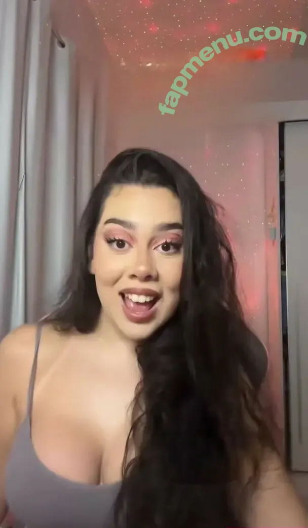 Julia Alvarenga nude photo #0038 (julinhafuracaoo / kjuliak)