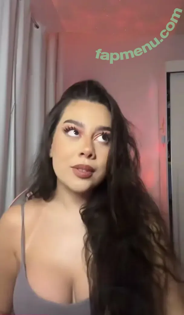 Julia Alvarenga nude photo #0043 (julinhafuracaoo / kjuliak)