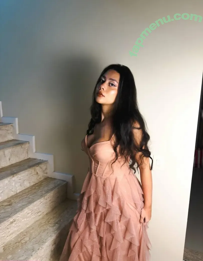 Julia Alvarenga nude photo #0121 (julinhafuracaoo / kjuliak)