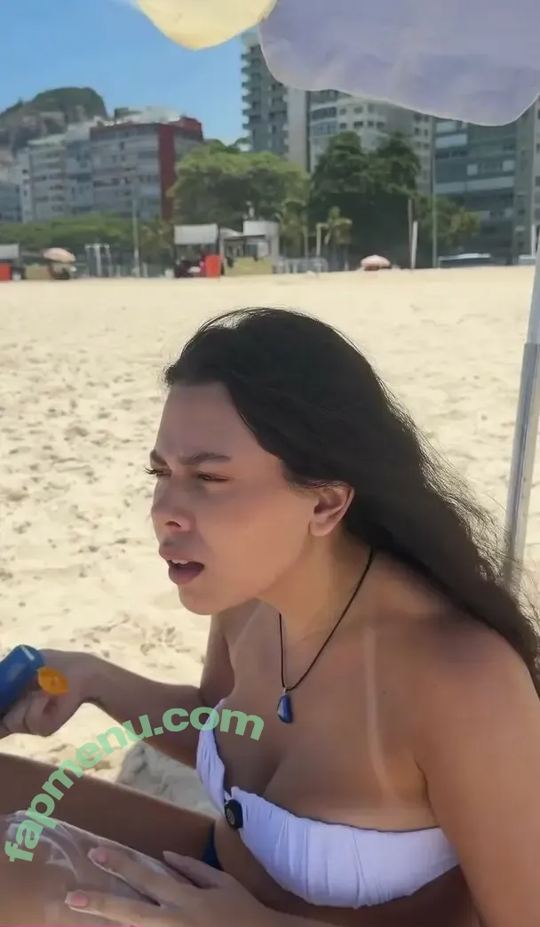 Julia Alvarenga nude photo #0185 (julinhafuracaoo / kjuliak)