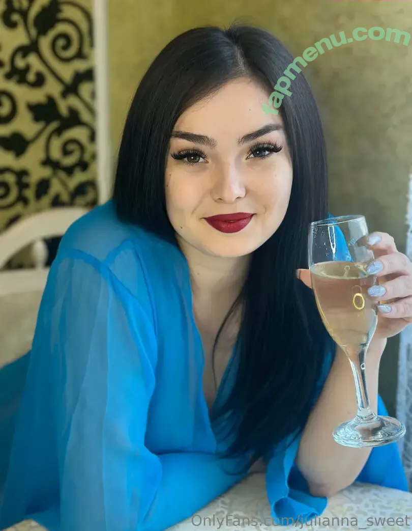 julia_astoria nude photo #0030 (julia_ny)
