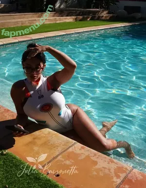 Julia Bayonetta / JuliaBayonetta / julia.bayonetta nude photo #0002