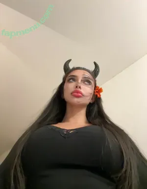 Julia Bayonetta / JuliaBayonetta / julia.bayonetta nude photo #0133