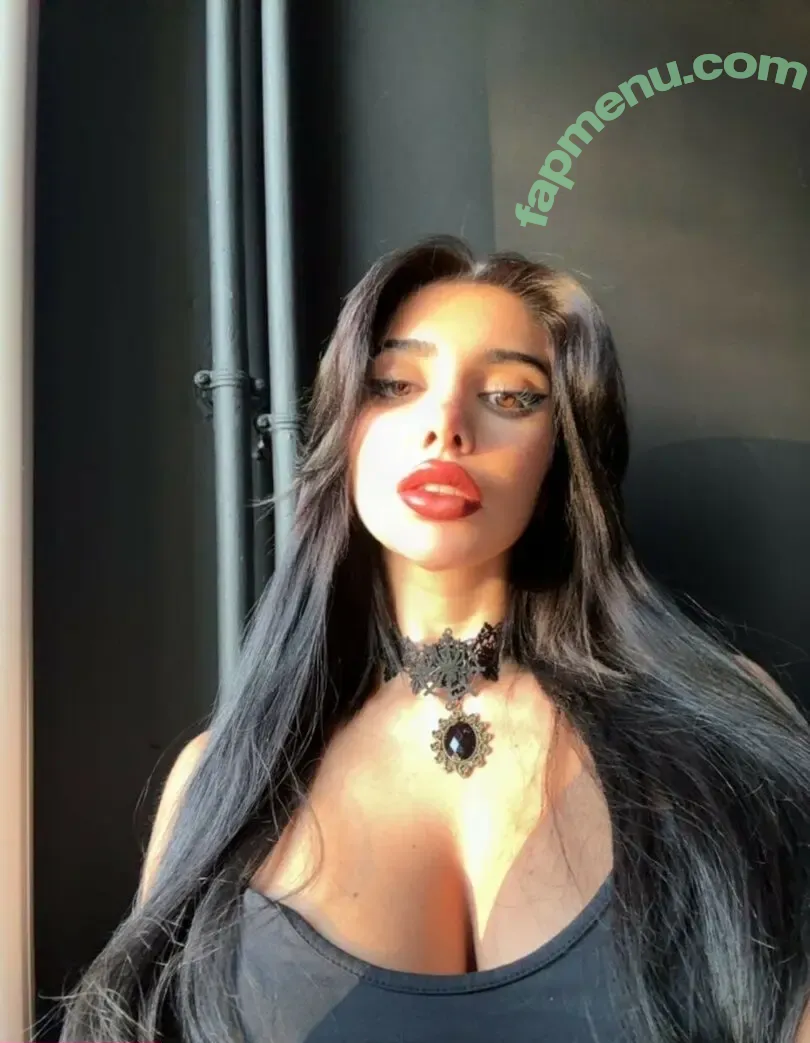 Julia Bayonetta nude photo #0089 (JuliaBayonetta / julia.bayonetta)