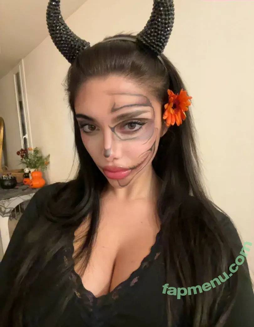 Julia Bayonetta nude photo #0109 (JuliaBayonetta / julia.bayonetta)