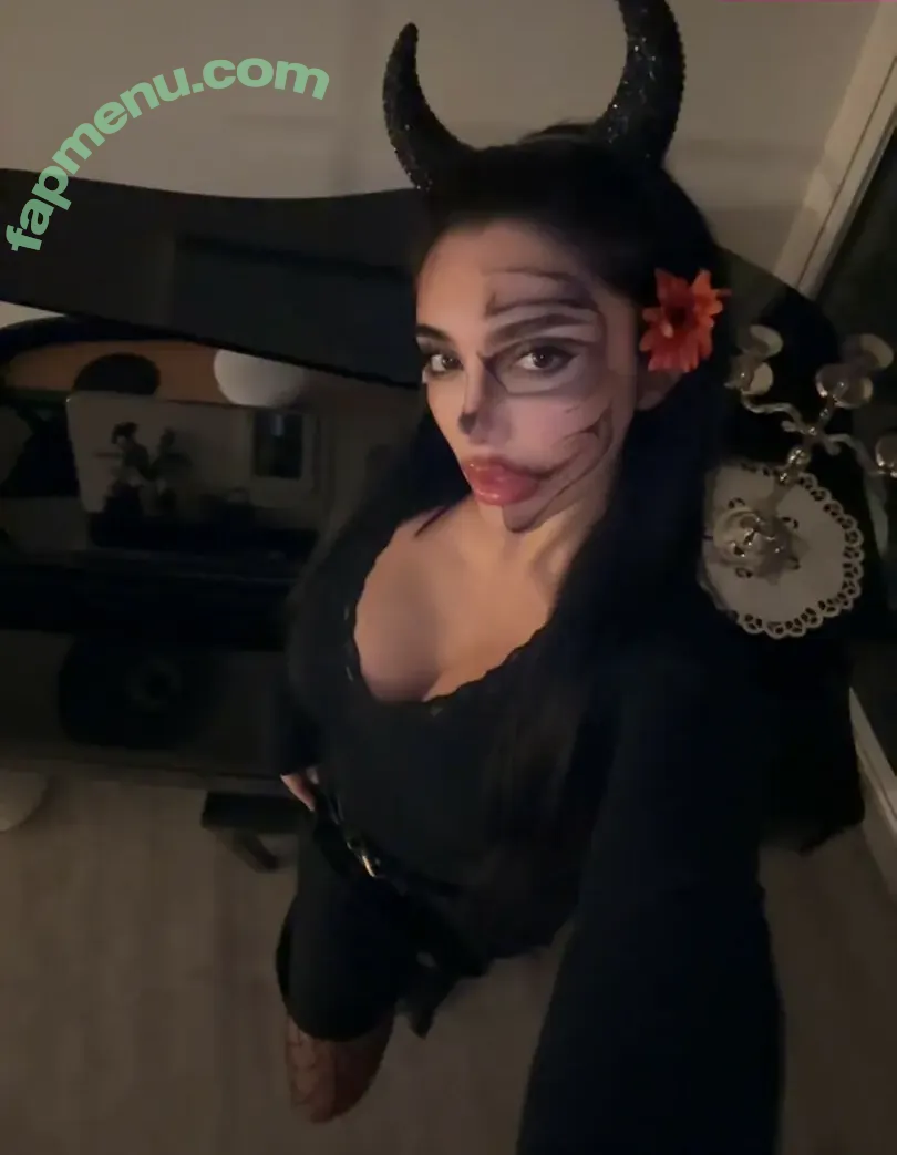 Julia Bayonetta nude photo #0138 (JuliaBayonetta / julia.bayonetta)