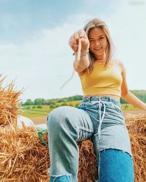 Julia Beautx / JuliaBeautx / julia_beautx nude photo #0169