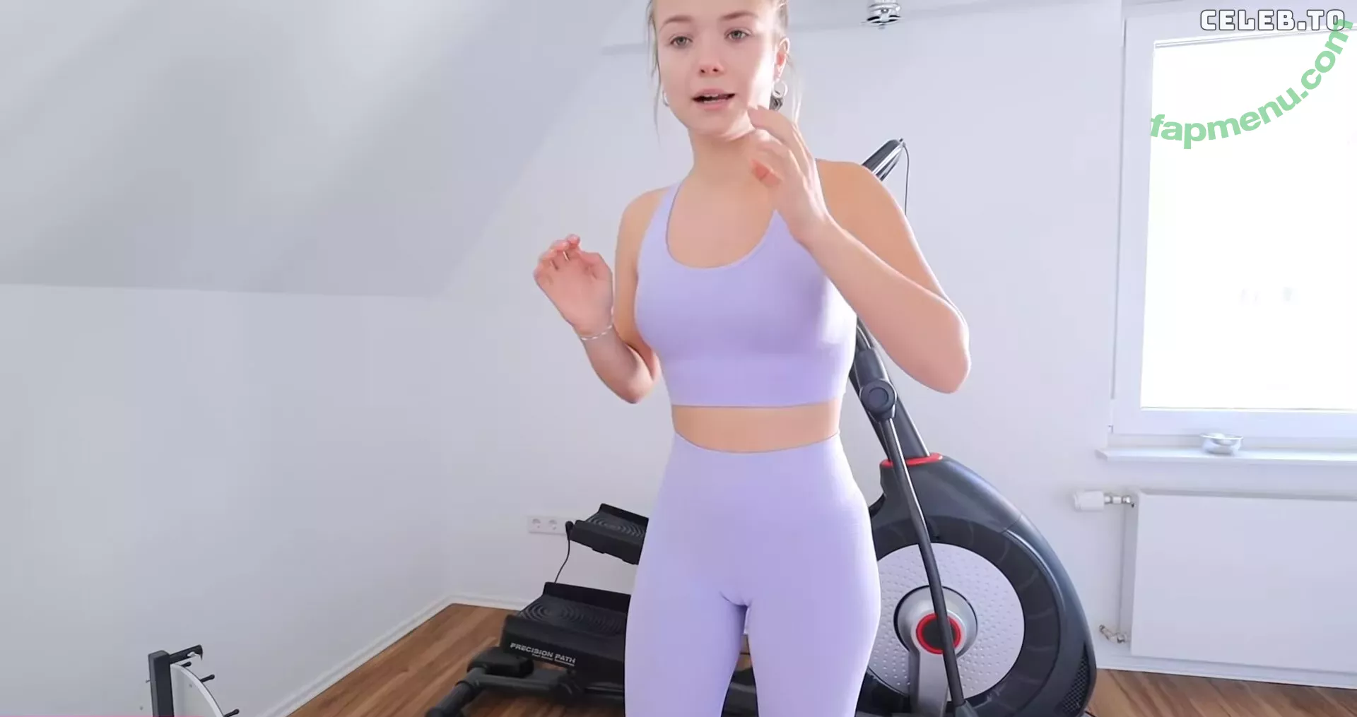 Julia Beautx nude photo #0058 (JuliaBeautx / julia_beautx)